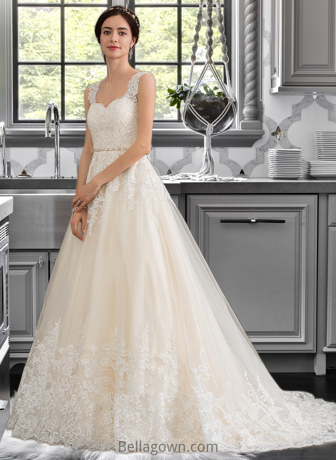 Miah Ball-Gown/Princess Sweetheart Court Train Tulle Wedding Dress With Beading Sequins DNP0013813