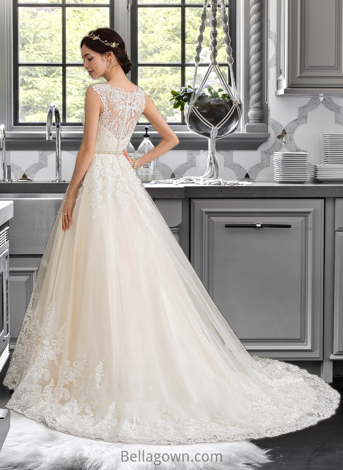 Miah Ball-Gown/Princess Sweetheart Court Train Tulle Wedding Dress With Beading Sequins DNP0013813