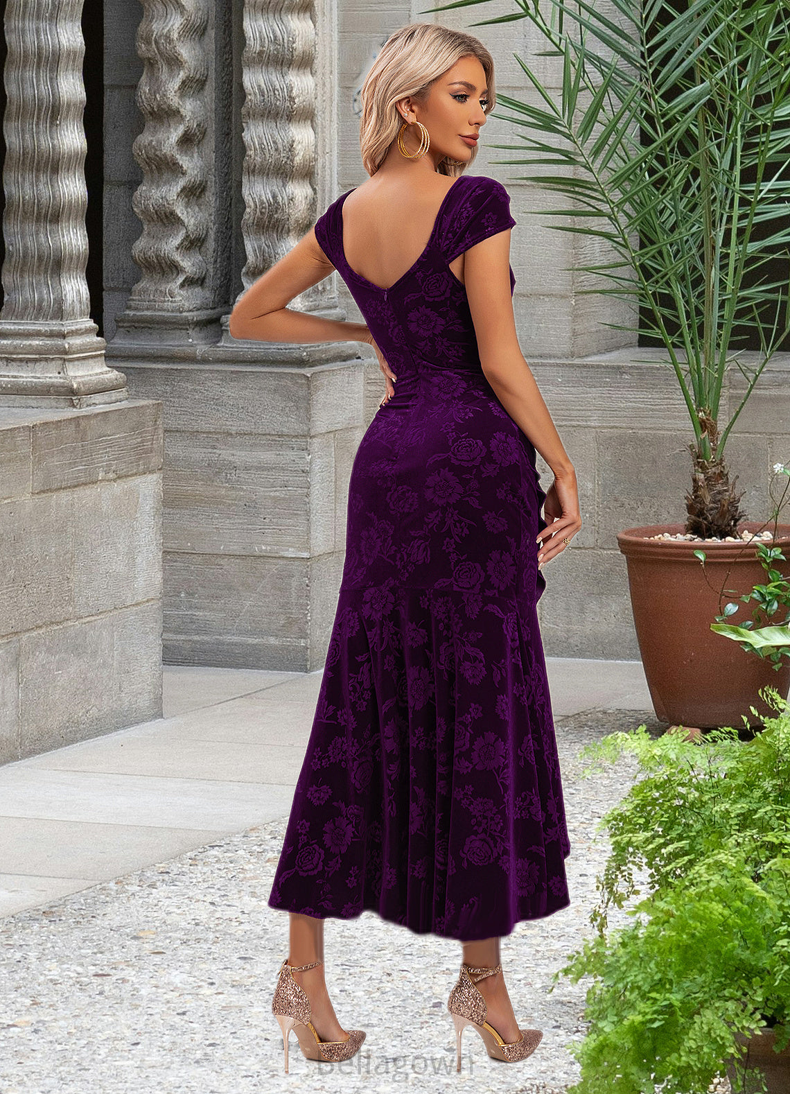 Miracle Flower Sweetheart Elegant Trumpet/Mermaid Velvet Asymmetrical Dresses DNP0022284