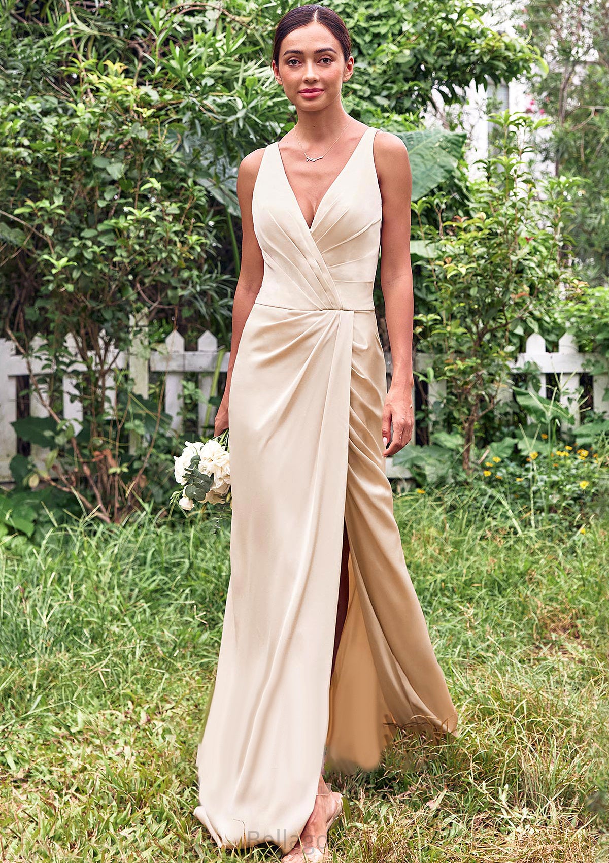 Trumpet/Mermaid V Neck Sleeveless Floor-Length Stretch Satin Bridesmaid Dresses with Pleated Split Sienna DNP0025255