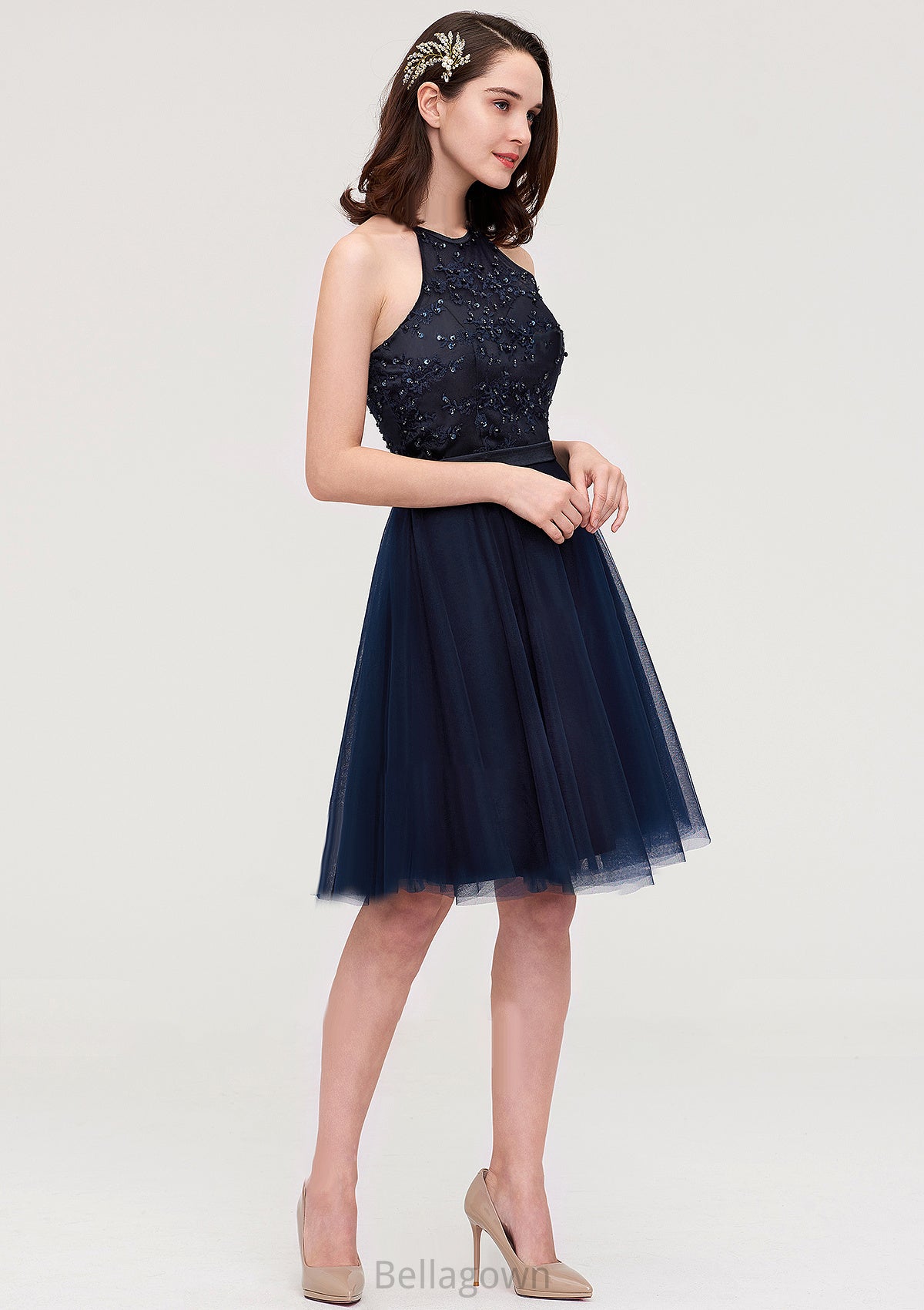 Sleeveless Halter Knee-Length Tulle A-line/Princess Bridesmaid Dresses With Sequins Appliqued Sashes Alia DNP0025430