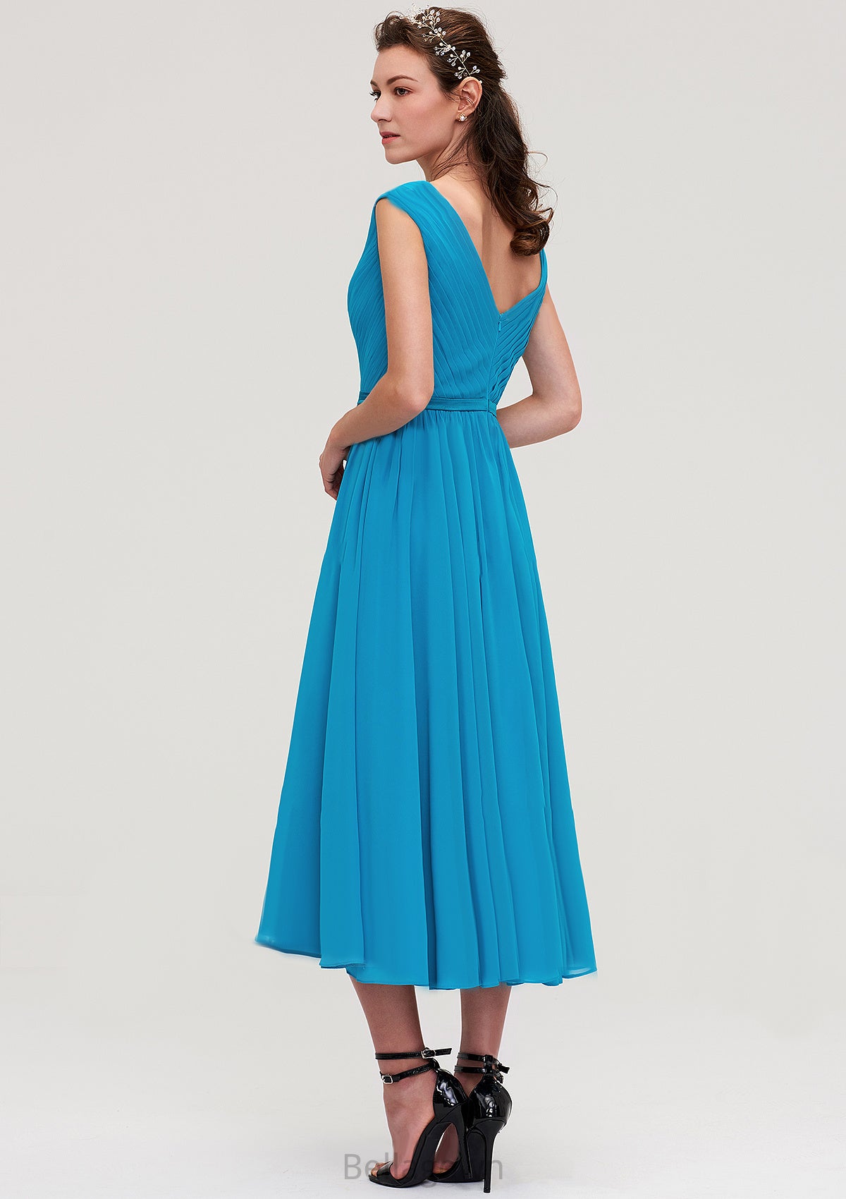 Sleeveless V Neck Tea-Length Chiffon A-line/Princess Bridesmaid Dresseses With Pleated Aria DNP0025448