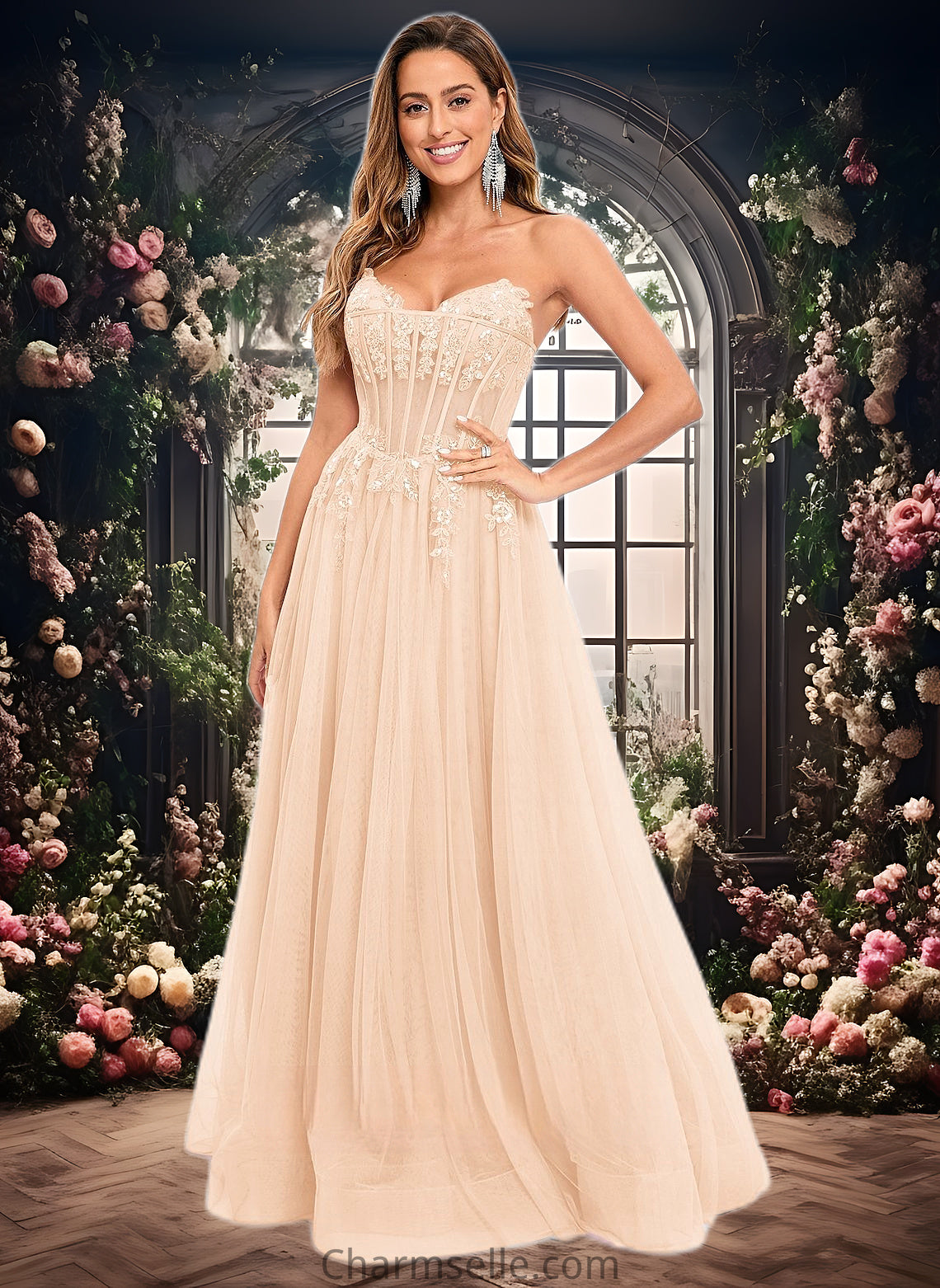 Aliza Ball-Gown/Princess V-Neck Floor-Length Tulle Prom Dresses With Sequins Appliques Lace DNP0025837