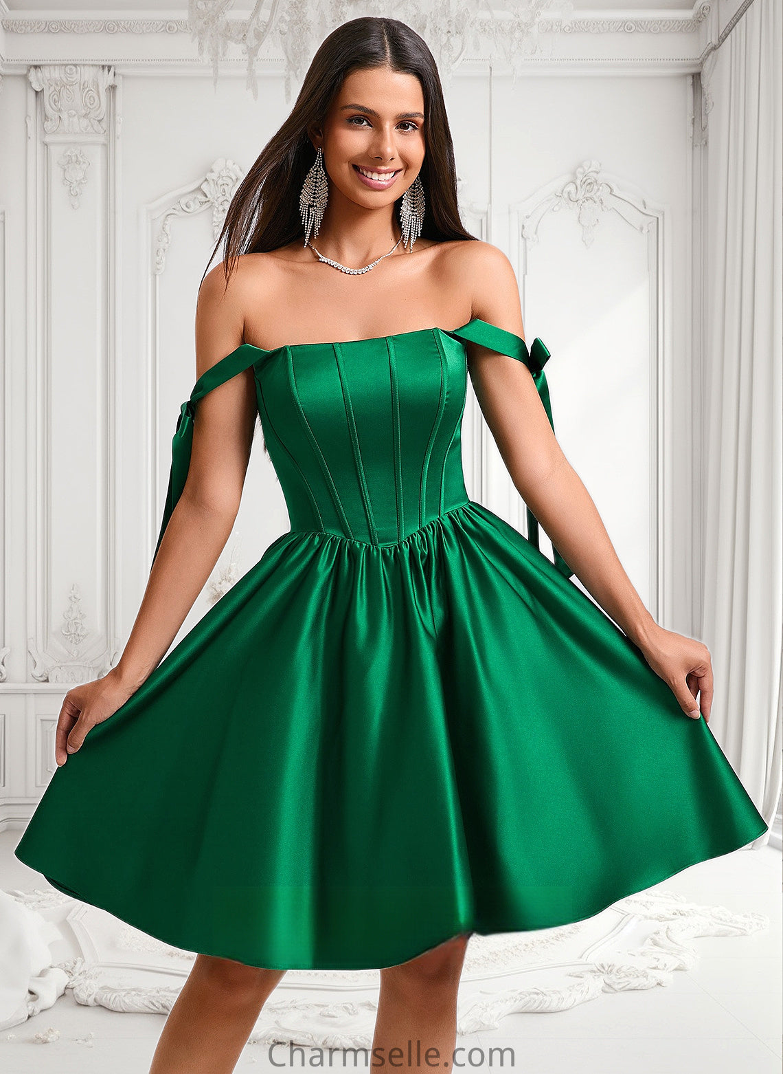 Susan Ball-Gown/Princess Straight Short Satin Homecoming Dress With Bow DNP0025645