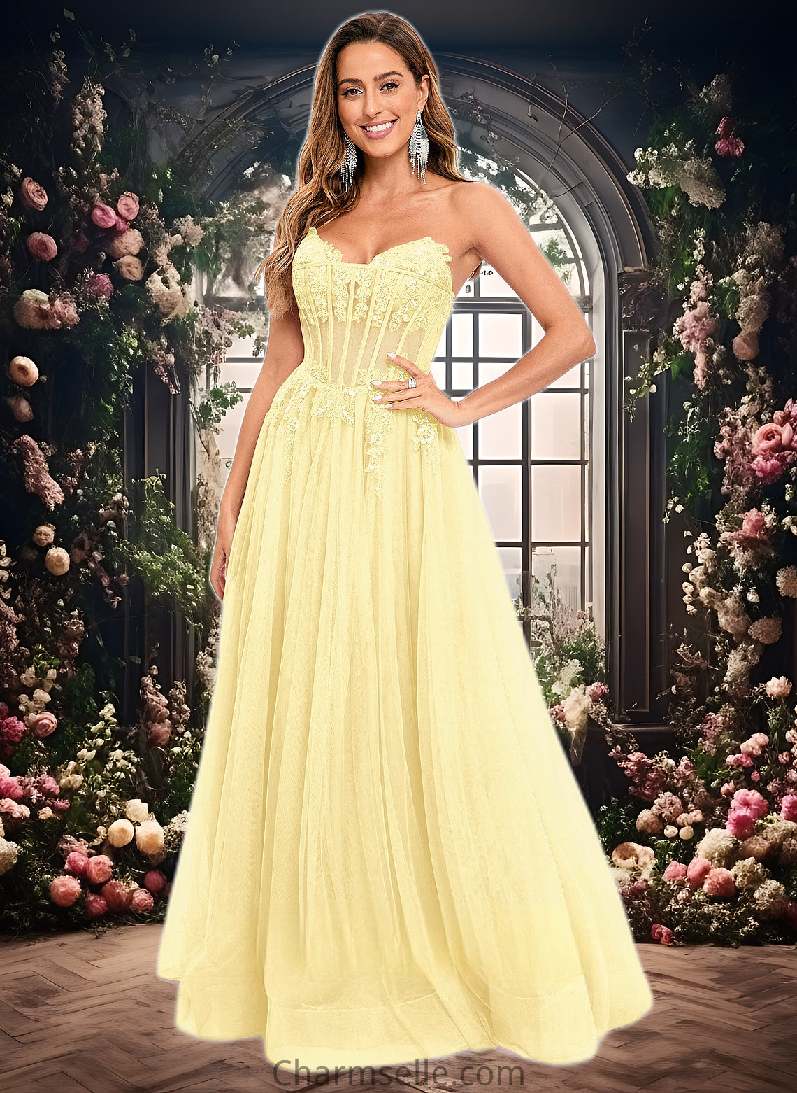 Aliza Ball-Gown/Princess V-Neck Floor-Length Tulle Prom Dresses With Sequins Appliques Lace DNP0025837