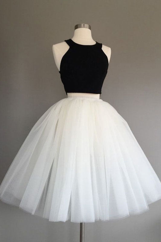 Halter Sleeveless Ball Gown Tulle Homecoming Dresses Genesis Two Pieces Pleated Simple