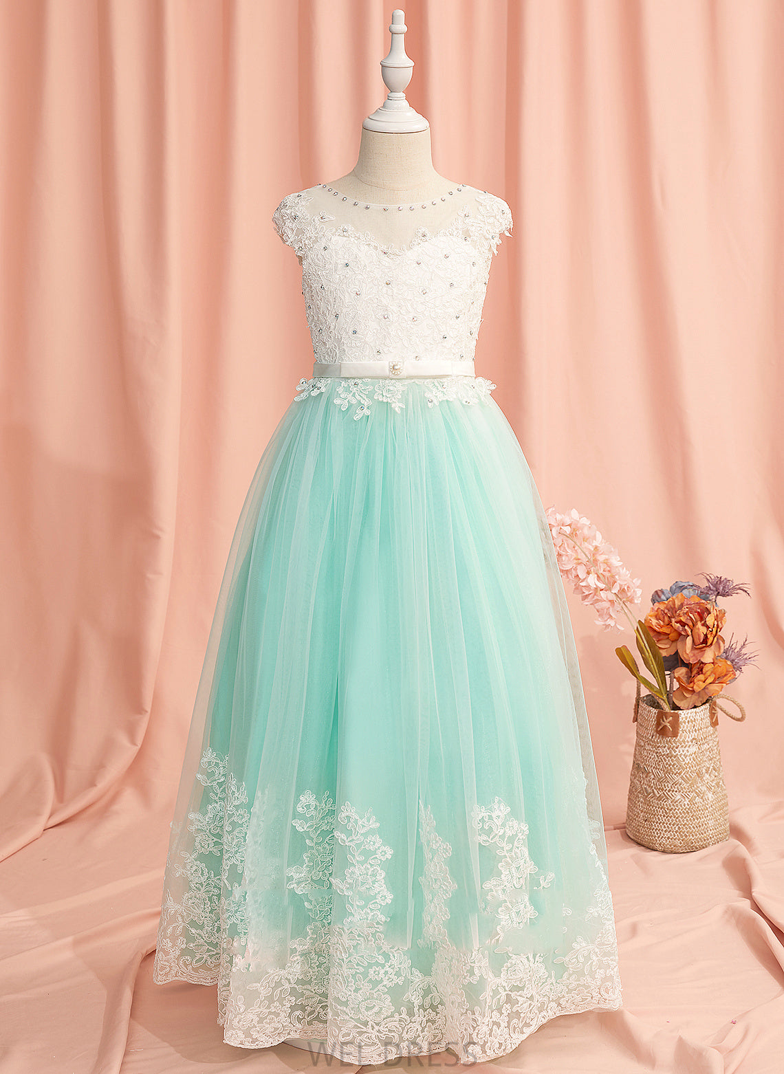 Lace/Beading/Bow(s)/V Scoop - Sleeveless Floor-length Ball-Gown/Princess Girl Back Flower Girl Dresses Tulle Brynlee Flower Dress With Neck