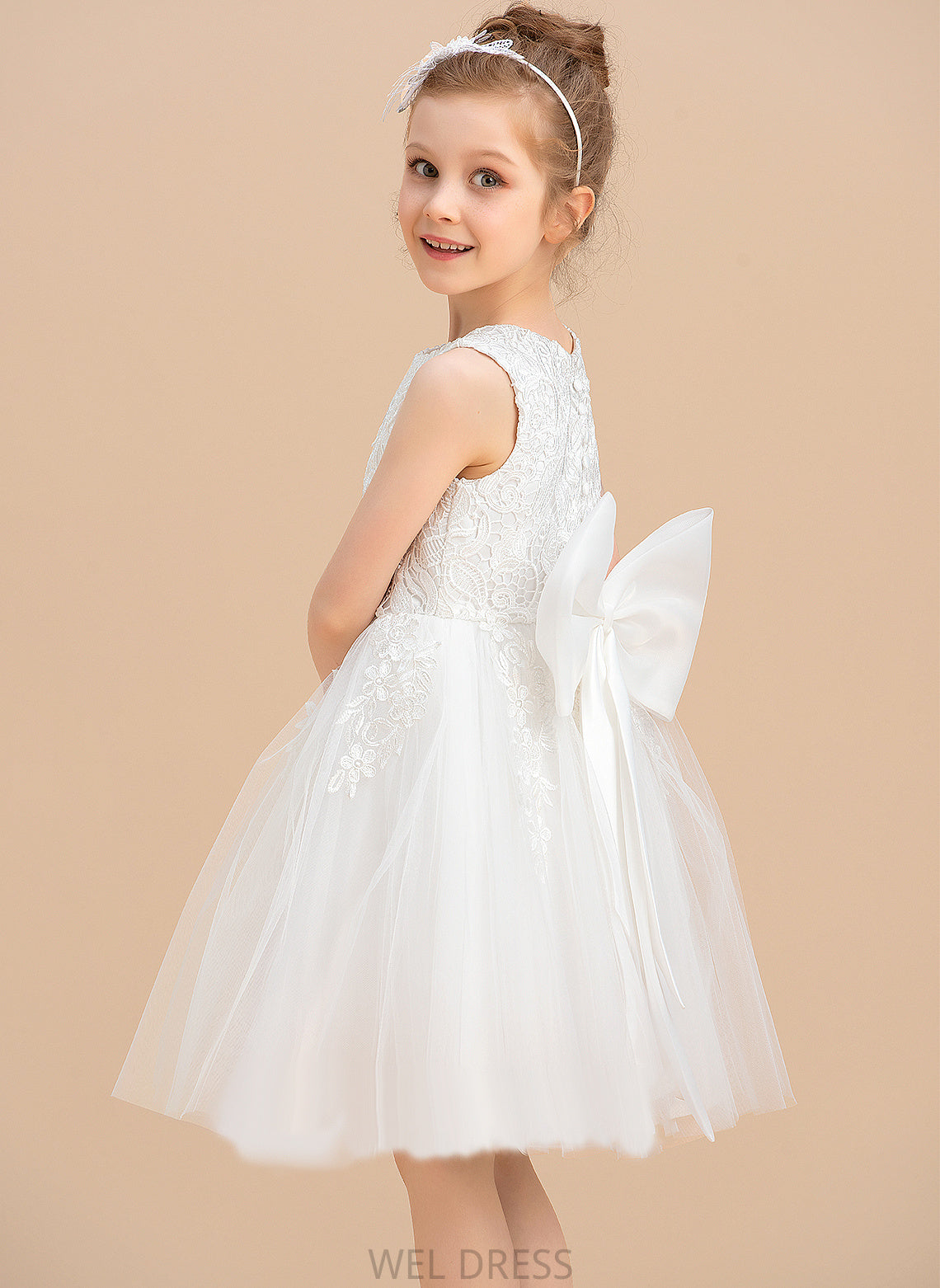 A-Line Angeline Flower Scoop Knee-length Flower Girl Dresses Girl Dress With Lace/Bow(s) Sleeveless Neck Tulle/Lace -