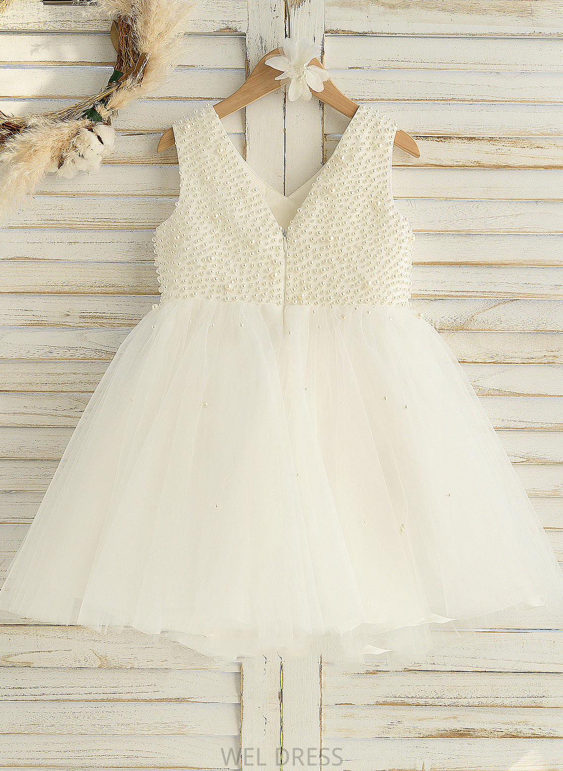 Sleeveless A-Line With Flower Girl Dresses Knee-length Jan Girl Satin/Tulle - Beading V-neck Flower Dress