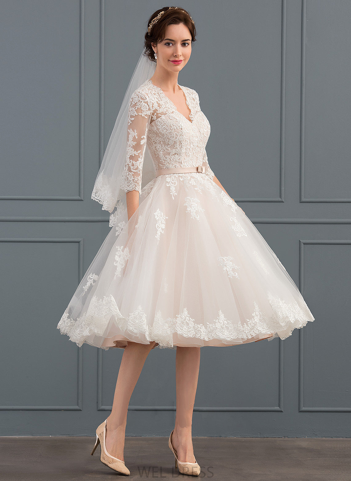 Dress With V-neck A-Line Wedding Tulle Tania Knee-Length Bow(s) Wedding Dresses