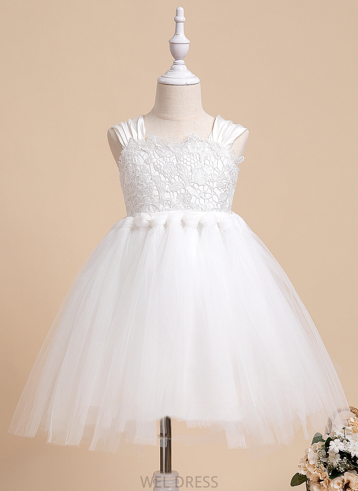 - Square With Knee-length Dress Neckline Flower Sleeveless Ball-Gown/Princess Girl Flower Girl Dresses Bow(s) Jamie Tulle