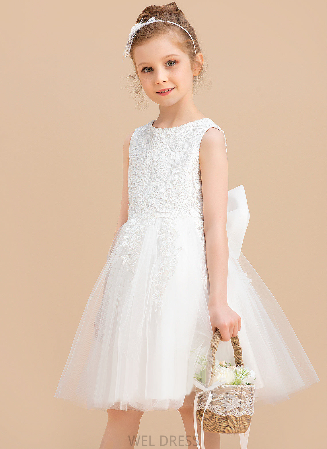 A-Line Angeline Flower Scoop Knee-length Flower Girl Dresses Girl Dress With Lace/Bow(s) Sleeveless Neck Tulle/Lace -