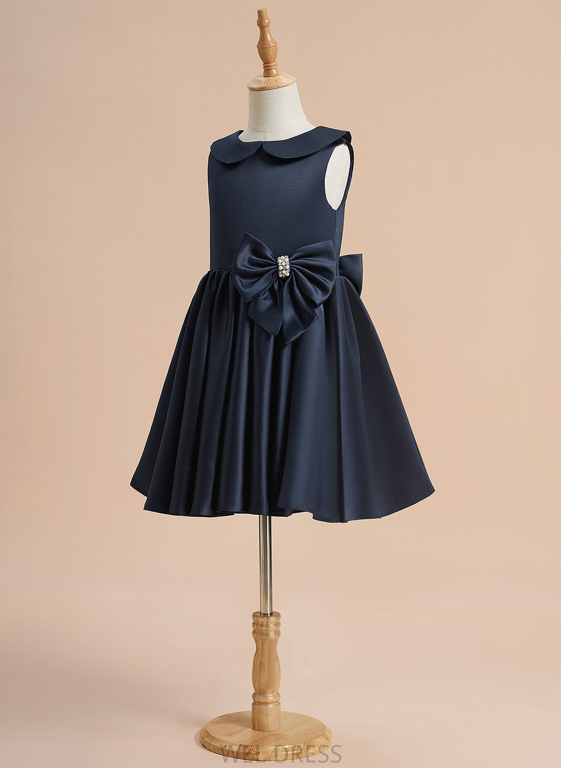 - A-Line Collar Dress Flower Girl Dresses Lindsay Satin Beading/Bow(s) Knee-length With Pan Girl Peter Flower Sleeveless