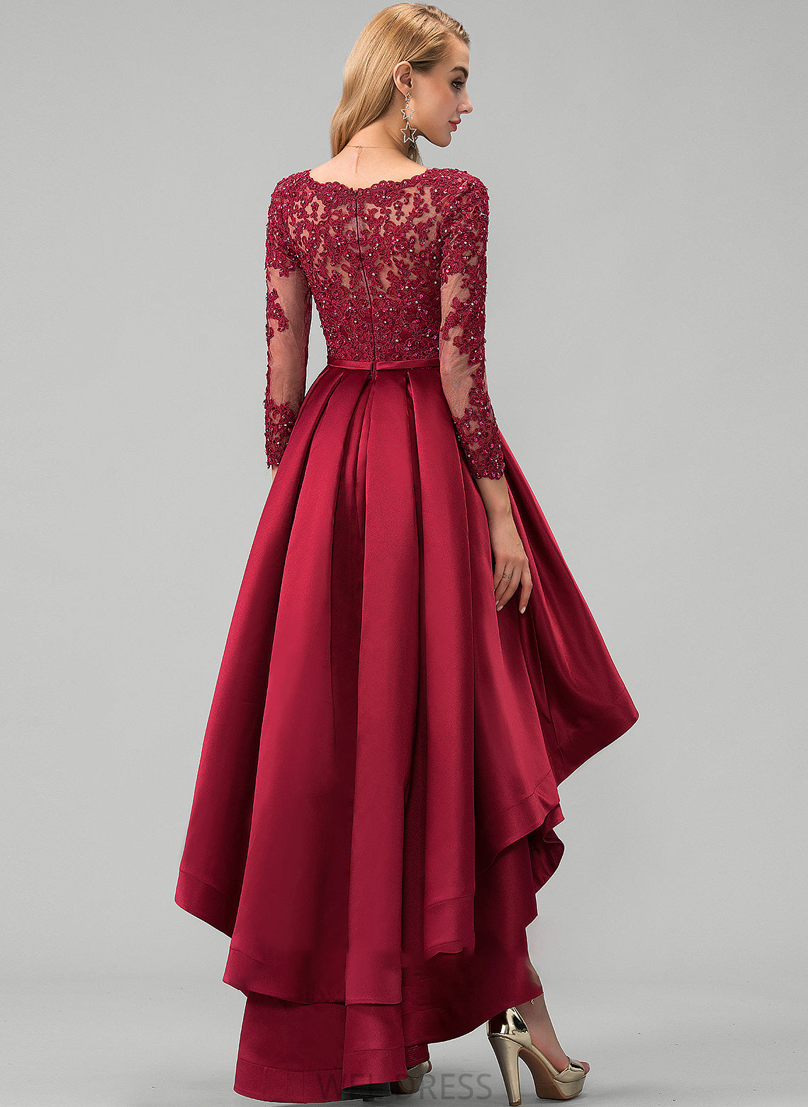 Sequins Ball-Gown/Princess Asymmetrical Satin Jillian Lace Beading V-neck With Prom Dresses