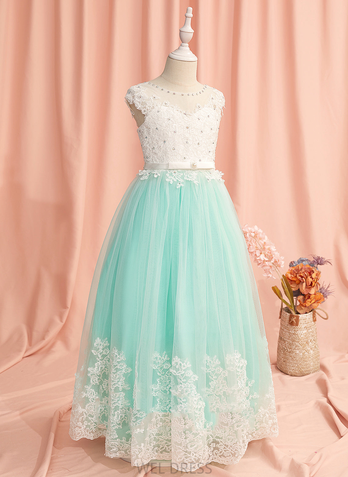 Lace/Beading/Bow(s)/V Scoop - Sleeveless Floor-length Ball-Gown/Princess Girl Back Flower Girl Dresses Tulle Brynlee Flower Dress With Neck