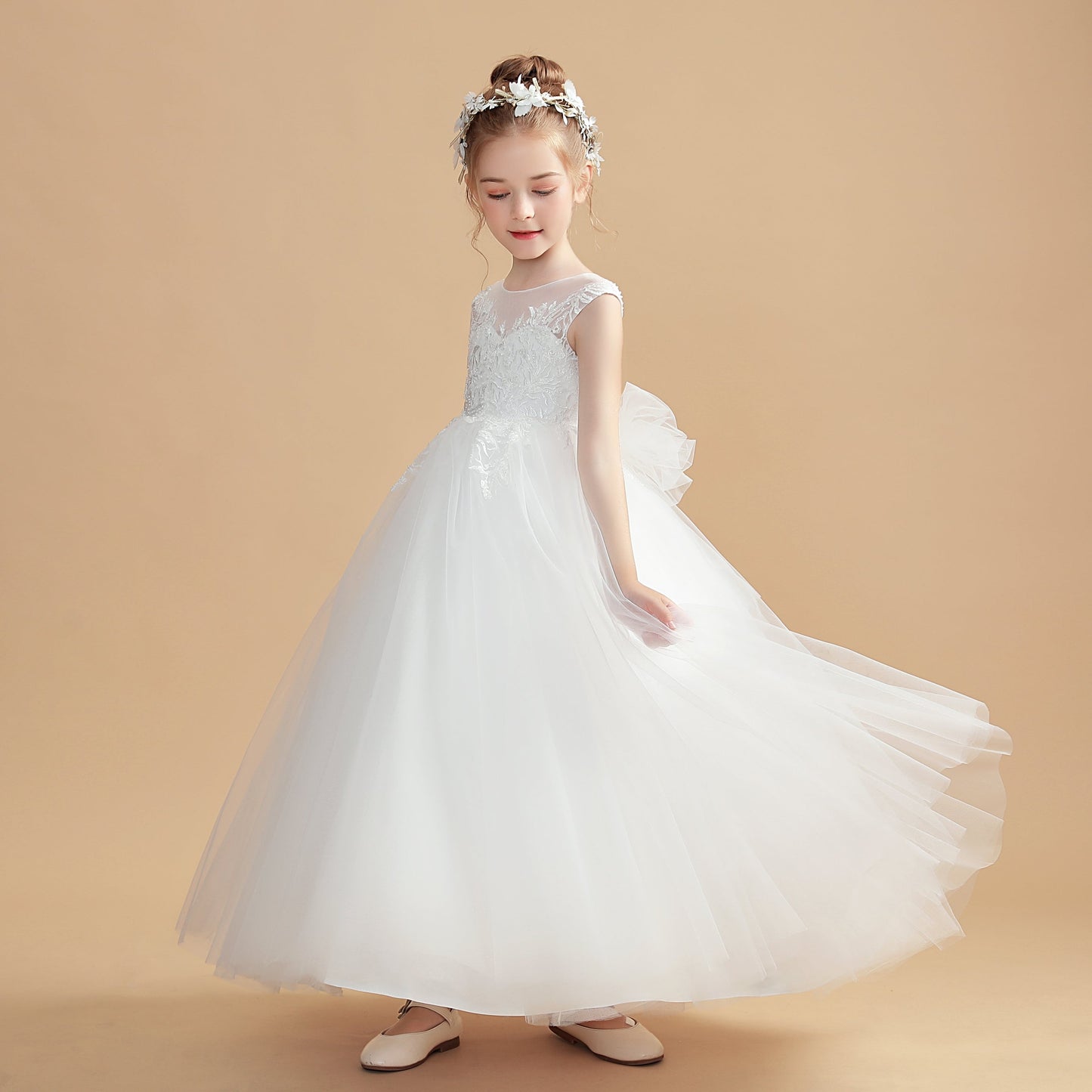 Round Neck Tulle Sleeveless Ivory Flower Girl Dresses With Bowknot